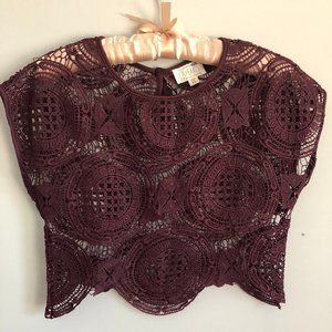 L.A. Hearts Lace Crop Top